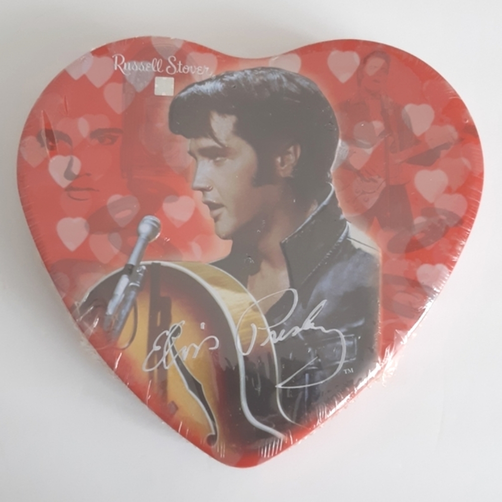 Sealed Elvis heart-shaped tin - chocolate not for consumption - Picture 1 of 7